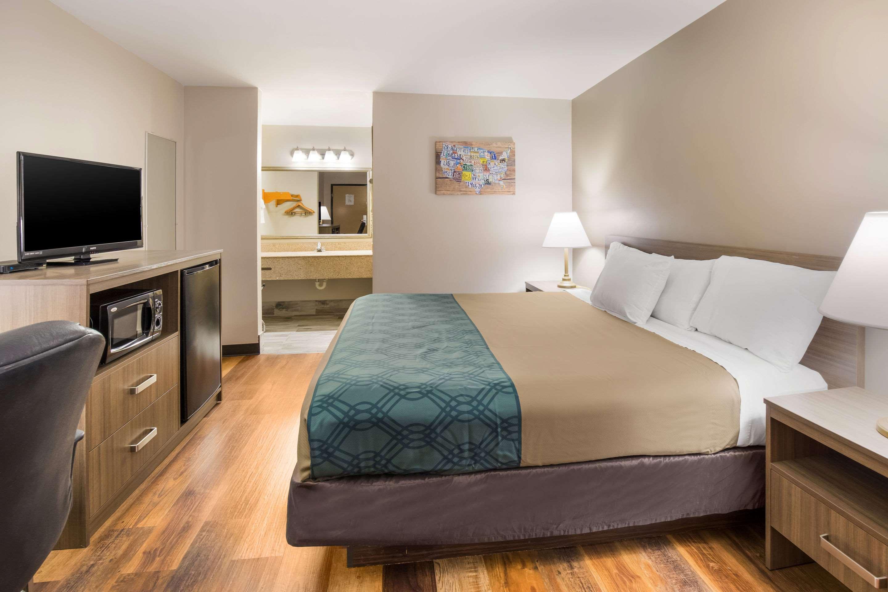 Econo Lodge Hendersonville Eksteriør billede