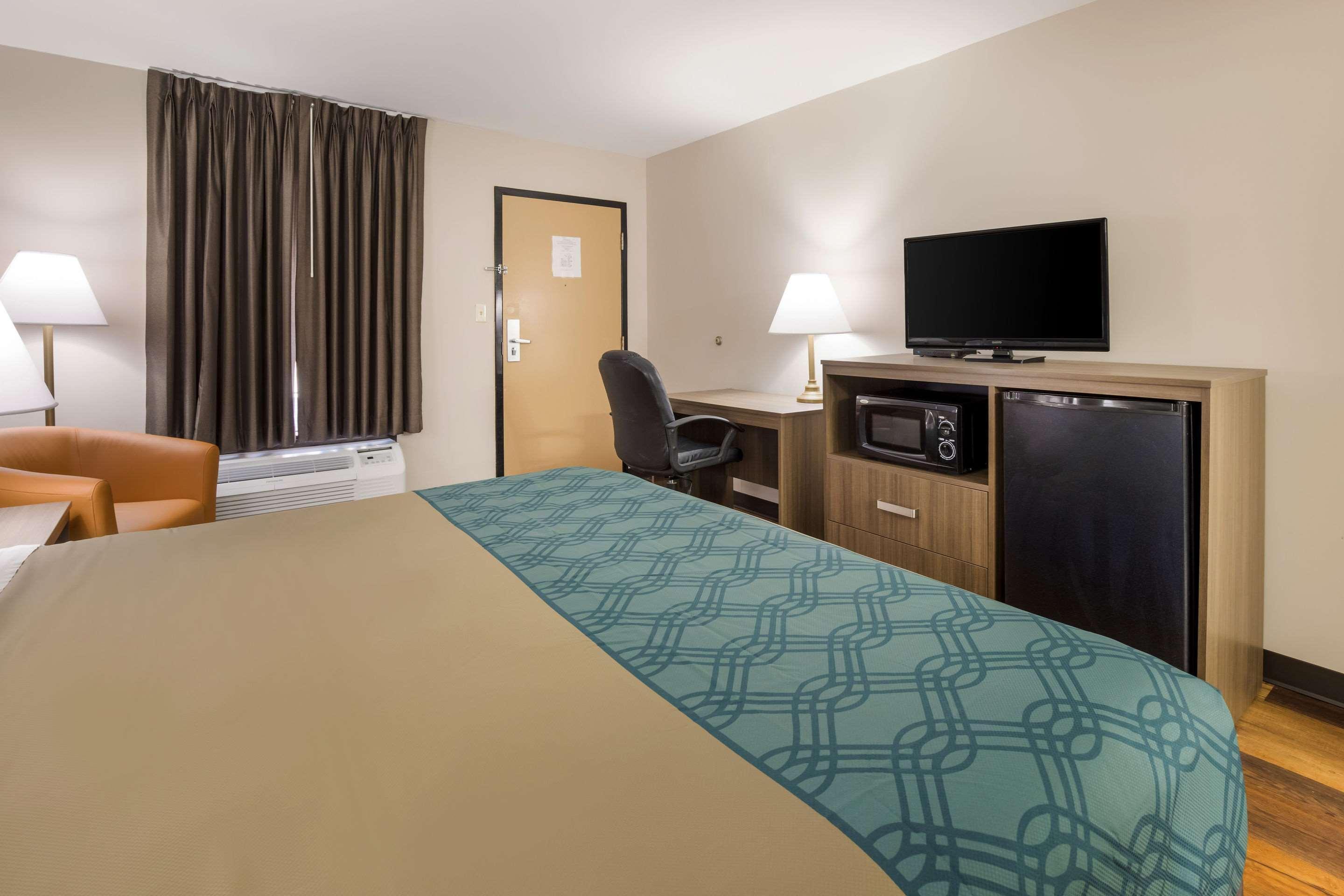 Econo Lodge Hendersonville Eksteriør billede