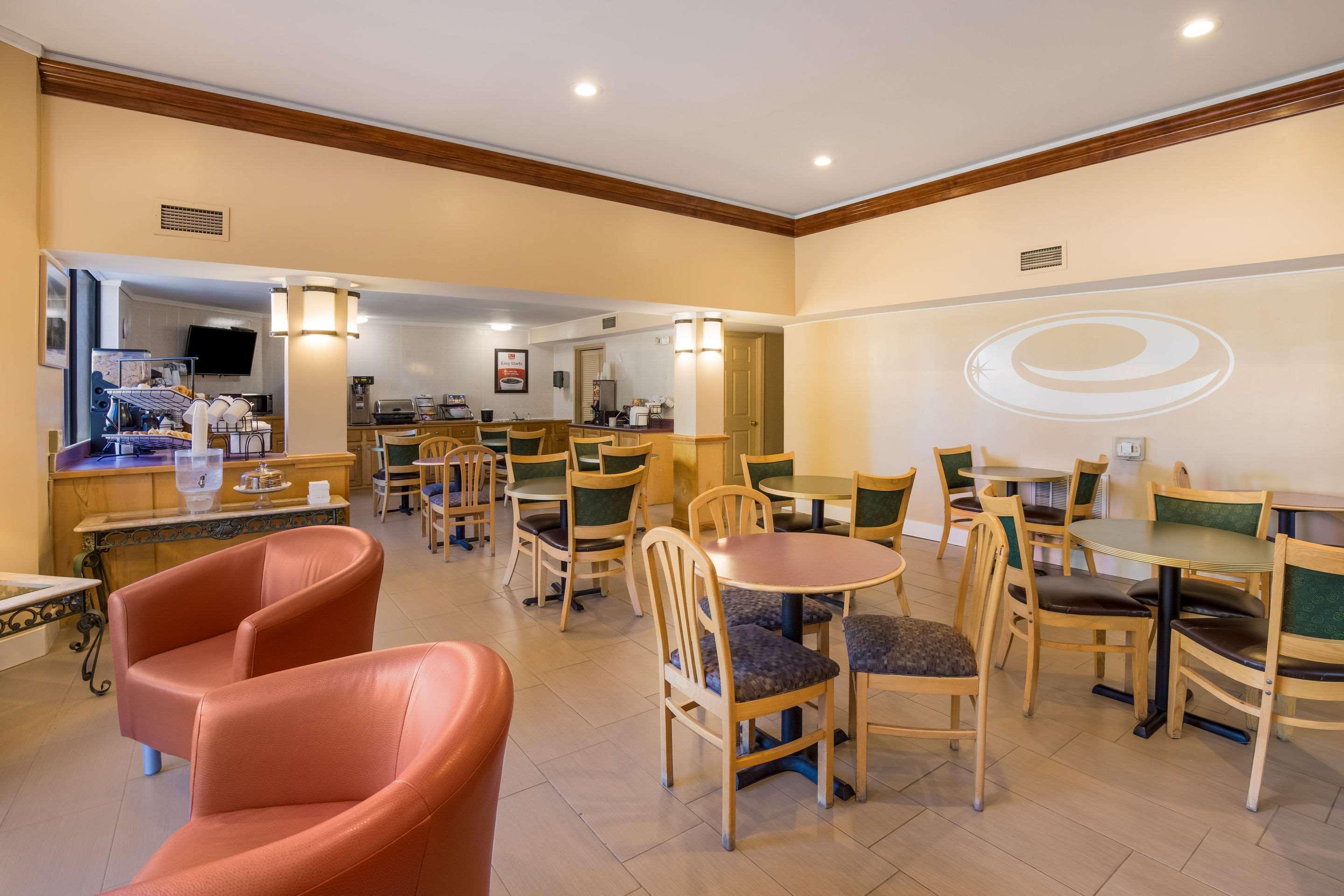 Econo Lodge Hendersonville Eksteriør billede